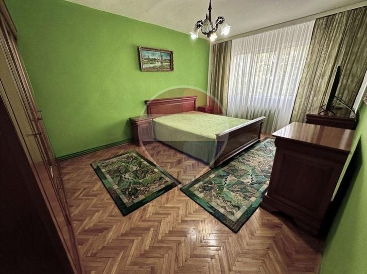 Apartament cu 3 camere decomandat, mobilat în Mărăști