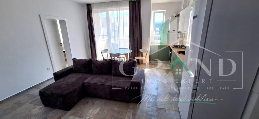 Apartament cu 2 camere semidecomandat, mobilat în Florești — fotografia 3