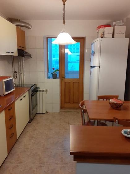 Iancului Metrou Bl 1984 REABILITAT,et 4/8,2grupuri sanitare bucatarie mare Liber - 11