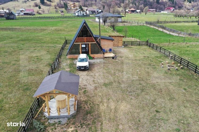 Casă cu 4 camere cu Teren 2000 Mp în Vama