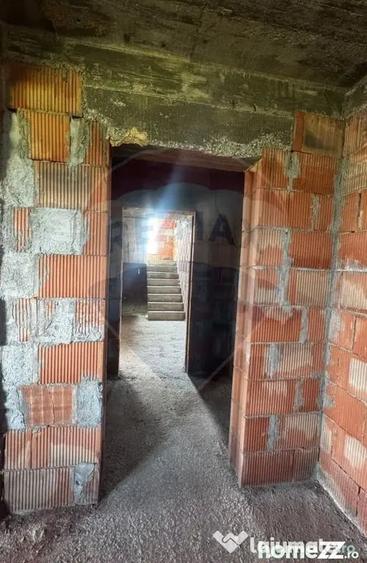 Casa / Vila cu 6 camere de vanzare - Costana (Suceava) - 6
