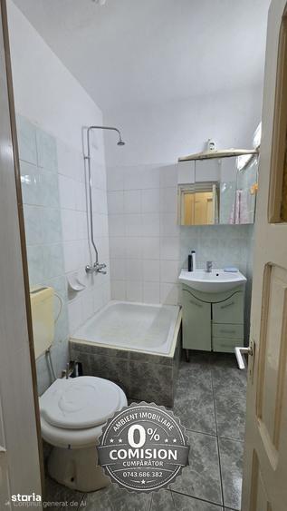 Apartament cu 4 camere decomandat în Traian