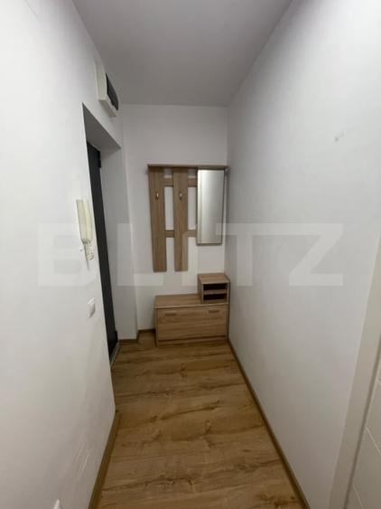 Apartament cu 2 camere semidecomandat, mobilat în Gheorgheni