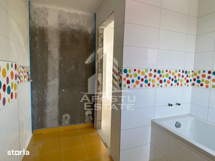 Casă cu 4 camere cu Teren 400 Mp în Săcălaz