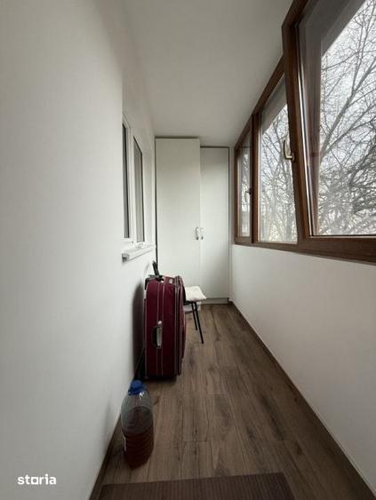 Apartament cu 4 camere decomandat, mobilat în Fabric