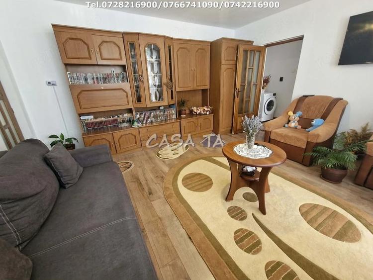 Apartament cu 2 camere decomandat în Central