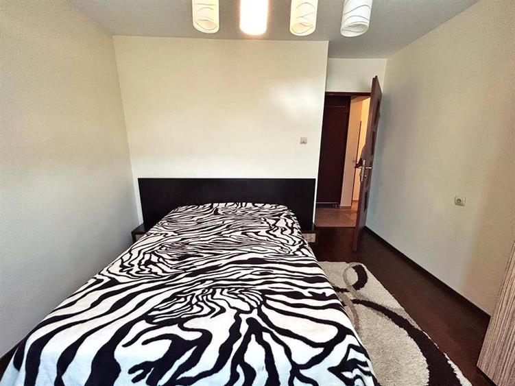 Apartament cu 3 camere decomandat în Cantacuzino