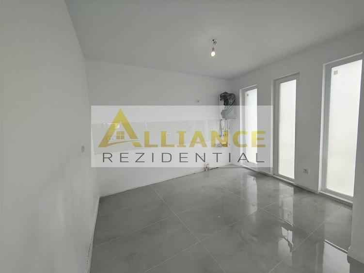 Casă individuală cu 3 camere decomandat cu Canalizare în Berceni