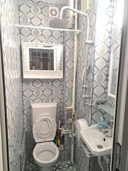 Garsonieră decomandată în Primăverii