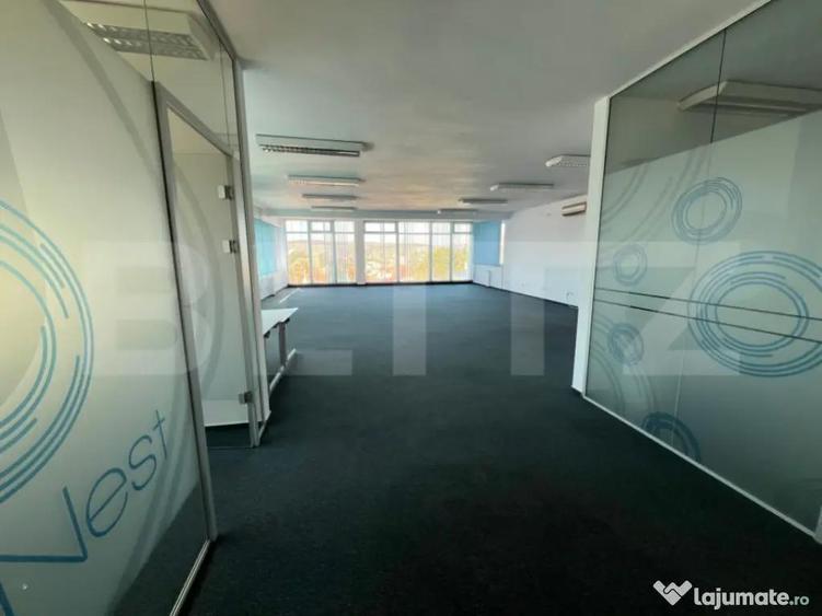 Spa?iu de birou, 140 mp, zona Str. Republicii - 3