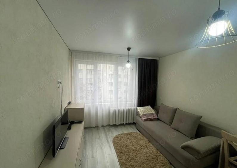 1 camera in zona Sagului - 1