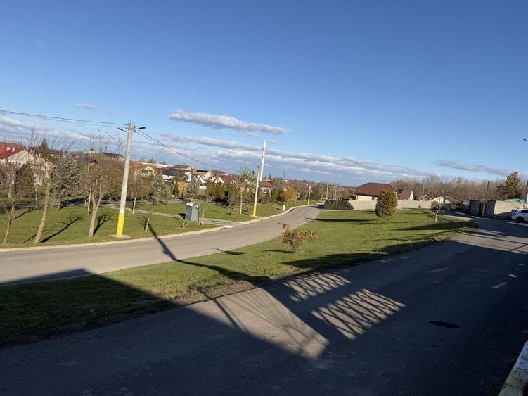 Casa de vanzare - Valu lui Traian - teren 335 m2 - 2