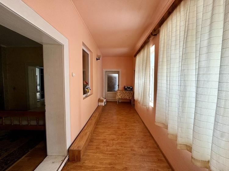 Casă Săsească autentică de vânzare în Râșnov | Teren 720 mp | toate utilitățile - 19