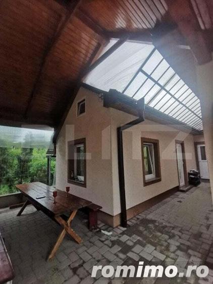 Casa individuala 5 camere, zona Centrala Radauti - 2