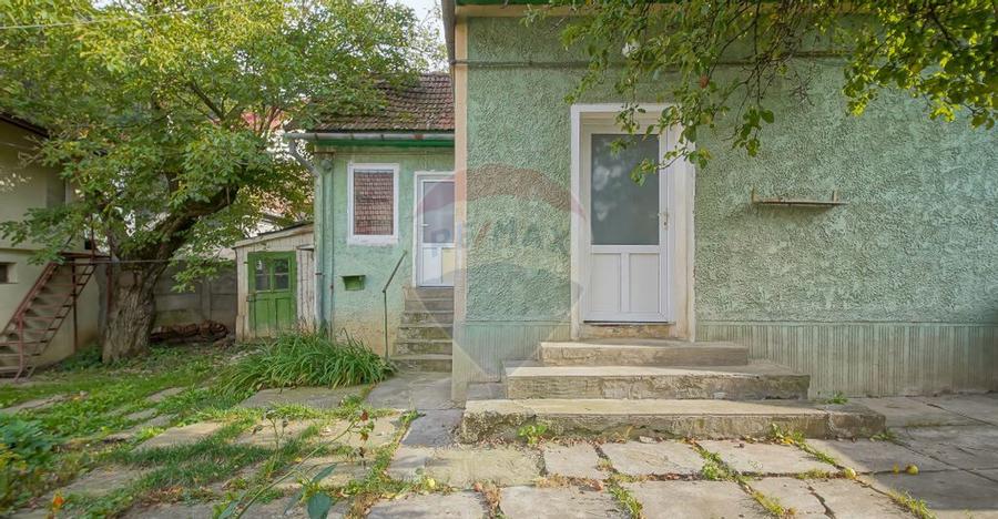 Casa saseasca de renovat, cu teren, ?cheii Bra?ovului - 4