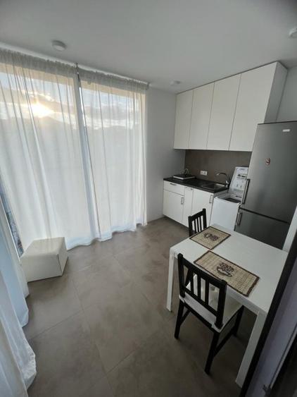 Pitesti - Craiovei, garsoniera mobilata modern, LUX, utilitatile incluse in pret - 11