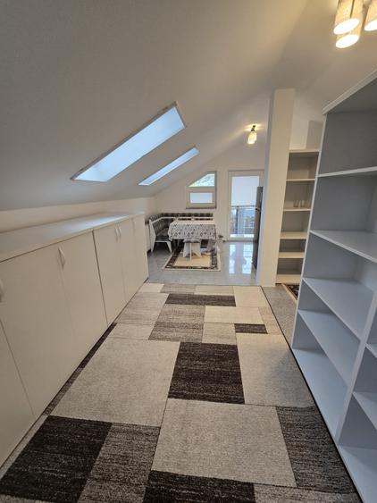 Garsoniera, 50mp, centrala, loc parcare, intre metrou Gorjului si Pacii, str Apu - 15