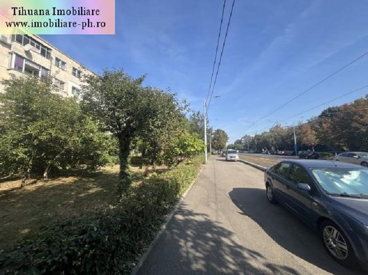 Apartament 2 camere de vanzare : Democratiei - 12