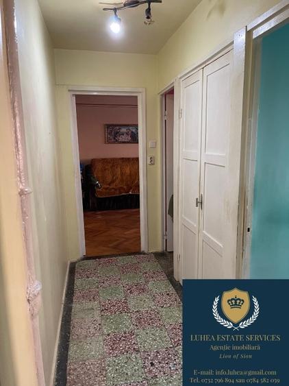 REZERVAT - Apartament 3 camere, Resita, Aleea Macilor - 3