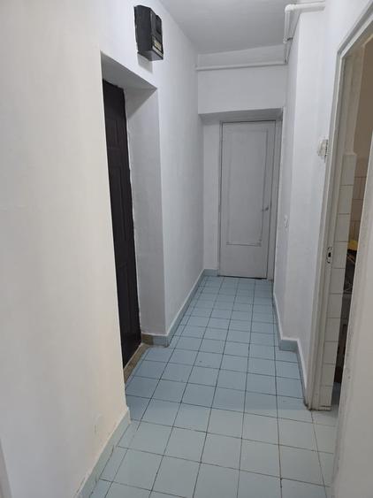 Resita Apartament cu o camera (garsoniera) ultracentral in Resita - 3
