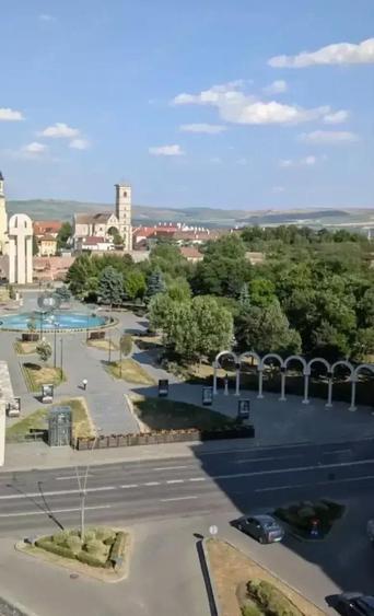 Vand apartament 3 camere ultracentral M uri Alba Iulia - 3