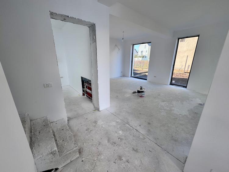 Casa deosebita P+1+Terasa panoramica. 4 cam.Util 157mp.Teren 183mp - 9