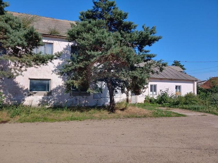 Spatiu industrial de 480mp+teren de 15069mp in Dornesti, Suceava - 1