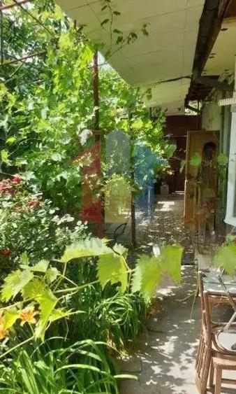 zona Liceu Balcescu Casa caramida+boltari cu teren=158 mp, Deschidere 8,8m - 1