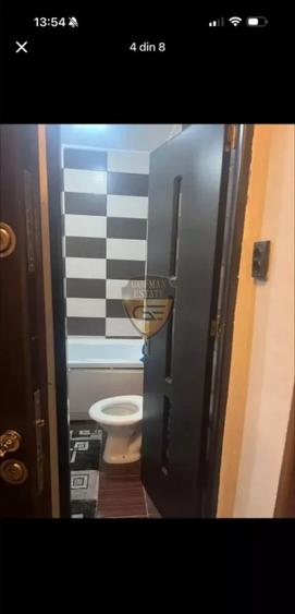 Garsoniera Palas cu 2 camere decomandate, hol si baie et 4 / 4 - 3