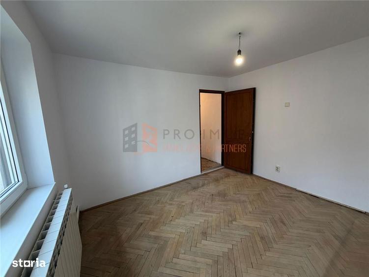 Apartament 3 camere cf 2 decomandat Zona Micro 14 - 10