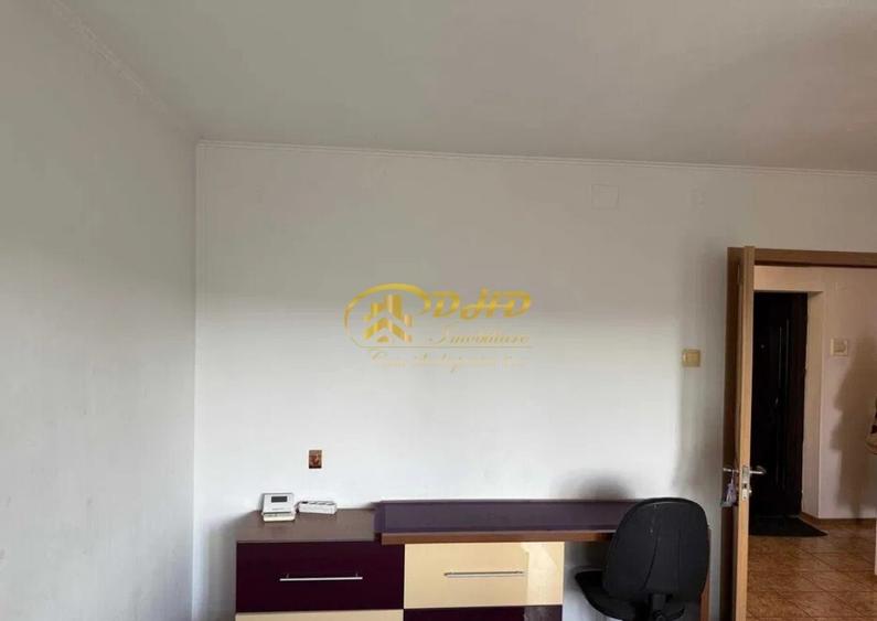 Garsoniera Gara la 15 minute de Facultati - 6