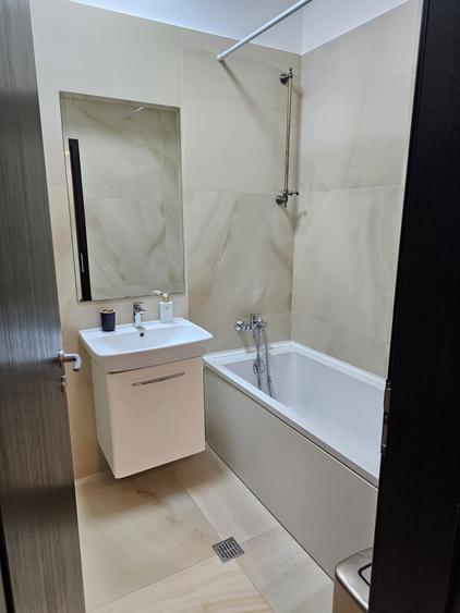 Apartament de inchiriat cu 2 camere zona Palas Lazar Rezidence - 3