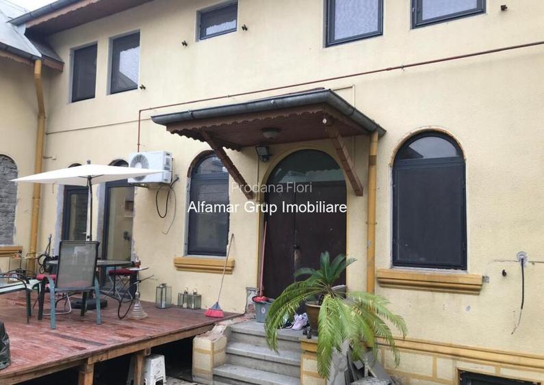 Casa cu povesti din Lacul Tei