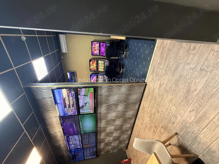 Inchiriez Spa?iu Comercial in Militari Residence