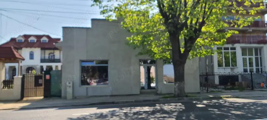 Inchiriez spatiu comercial central la Bd. Republicii - 1