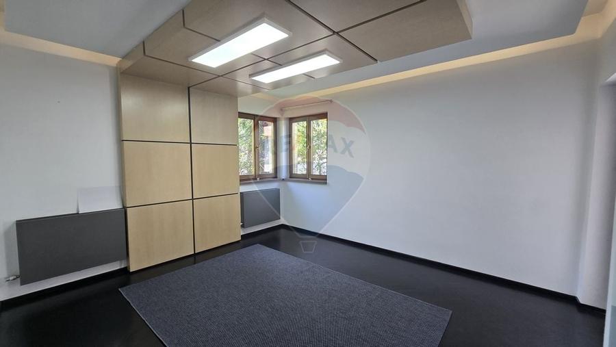 Spațiu de birouri cu 3 camere modern in zona Decebal - 1
