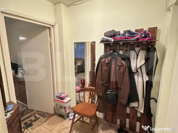 Apartament cu 4 camere, semidecomandat, Deva, zona lini?ti - 2
