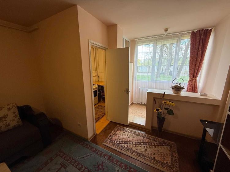 De Inchiriat garsoniera Zona UMF 280 - 6