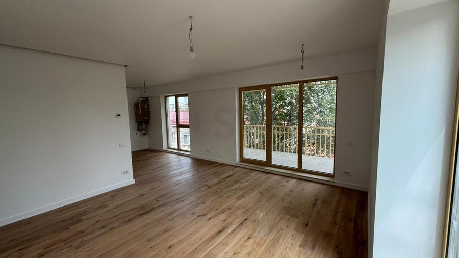 REA1018703 Apartmament modern 3 camere cu gradina proprie I Zona Unirii - 12