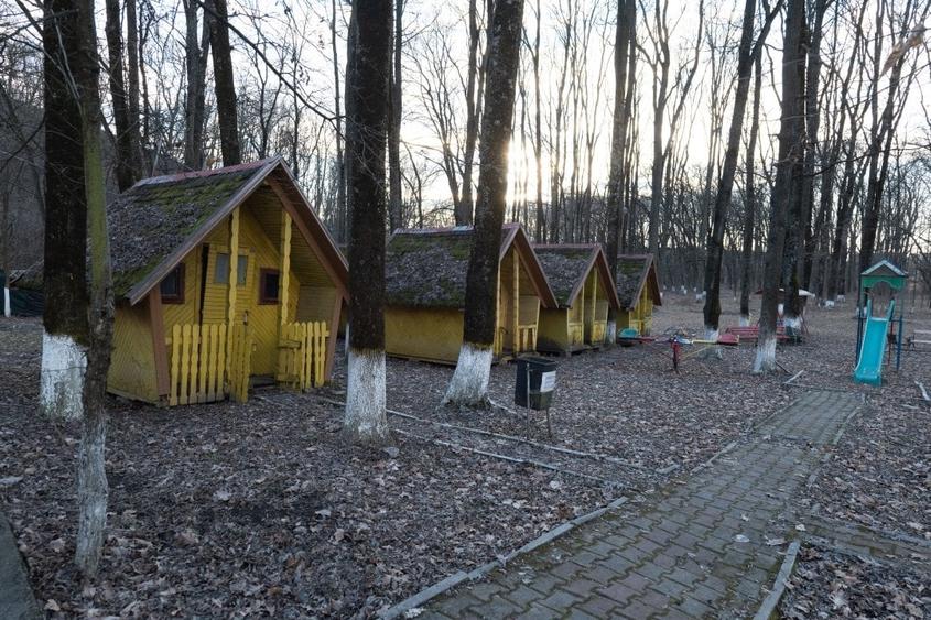 Complex Turistic Padurea  Saru-17 Km de Slatina - 4