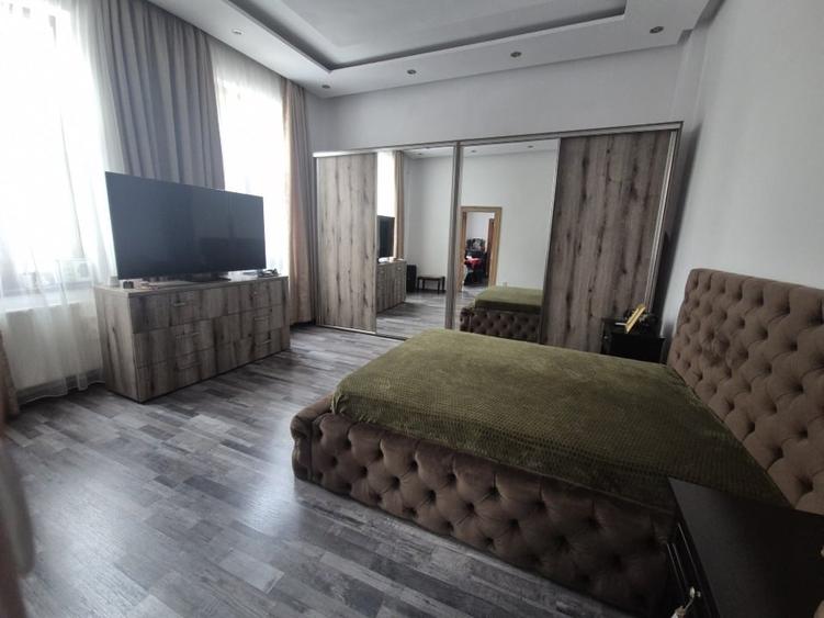 De vânzare vila rond Coșbuc unirii - 13