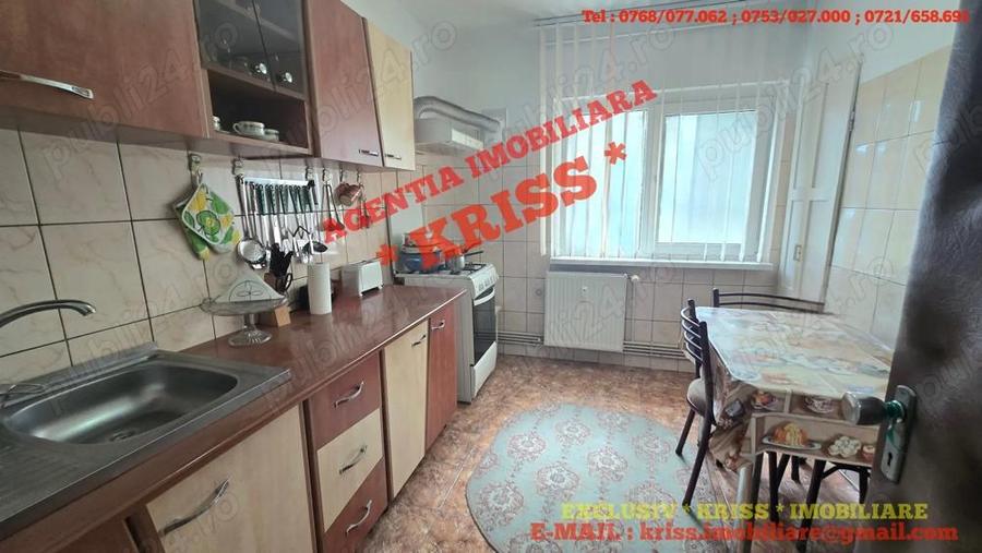 Apartament 3 Camere GAVANA 3 Confort 1 Decomandat Etaj 2 An 1990 Spa?ios 80 Mp. Mobilat ?i Utilat - 5