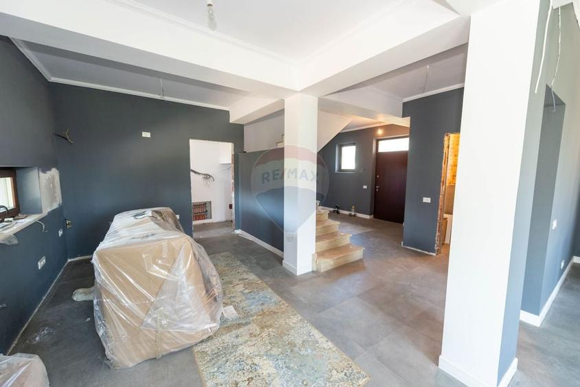 Casa / Vila 5 camere de vanzare in zona Odai Otopeni - 3