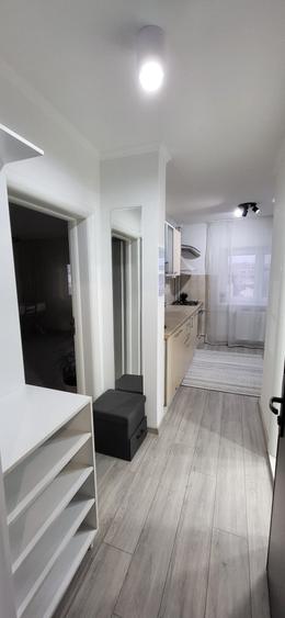 Mall Vitan, garsoniera, moderna, spatioasa, bloc mixt, libera - 8