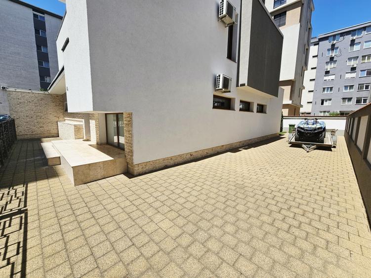 Casă de Lux cu Design Exclusivist – Eleganță, Rafinament și Confort - 7