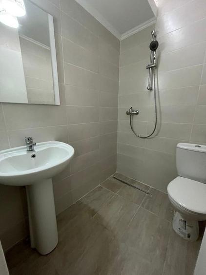 Proprietar inchiriez garsoniera Str Luntrei ( 7 minute de Obor ) Sect 2 - 2