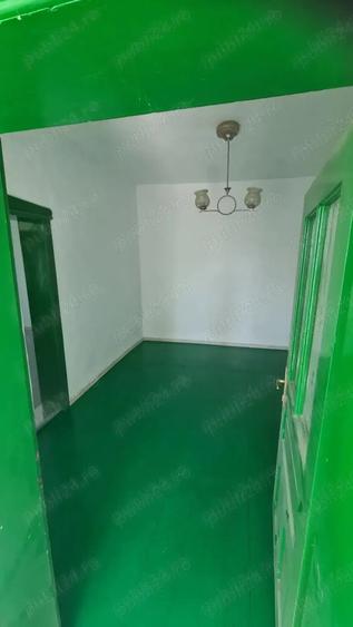 Casa cu teren 2000 m.p. - 6