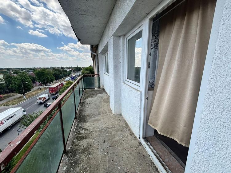 De vânzare - Apartament ultracentral, 4 camere, 132 mp, Chișineu-Criș, - 3