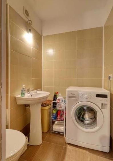 Apartament 3 Camere,Costin Georgian,Metrou,bl.1986,Amenajat,2 bai,mobilat - 5