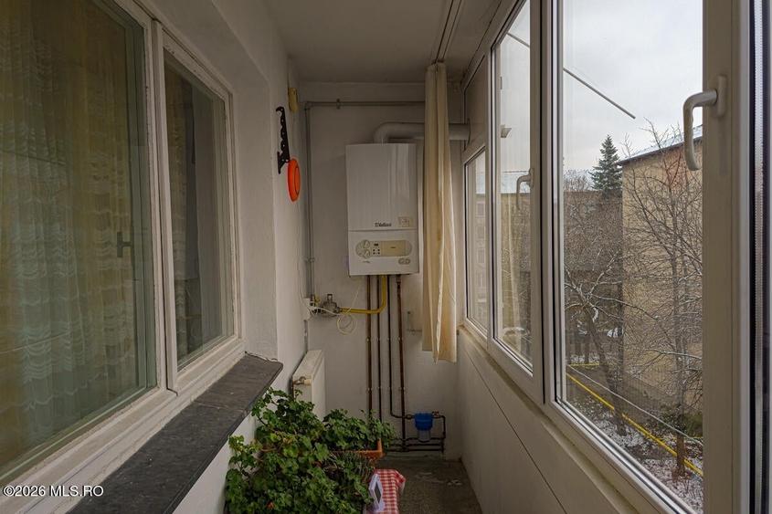 Gheorghe Lazar - 4 Camere, Decomandat, Etaj 3, 2 Bai, Centrala Proprie - 4